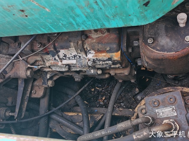 新源 XY75W-8 挖掘机