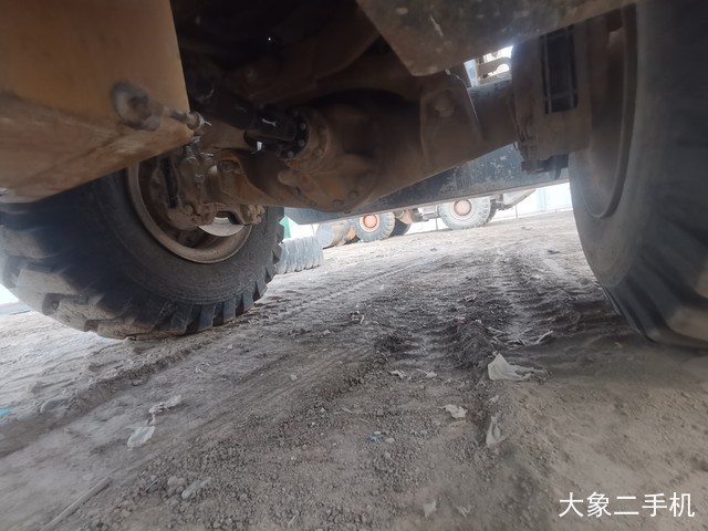 山东临工 LG953L节能型 装载机