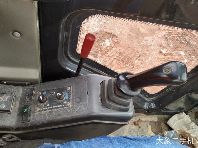 雷沃重工 FR80G 挖掘机