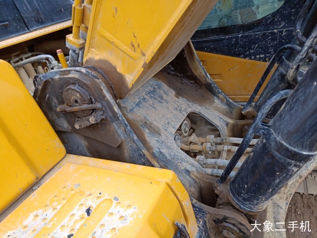 三一重工 SY245H 挖掘机