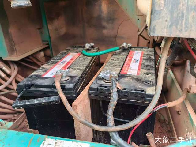 神钢 SK350LC-8 挖掘机