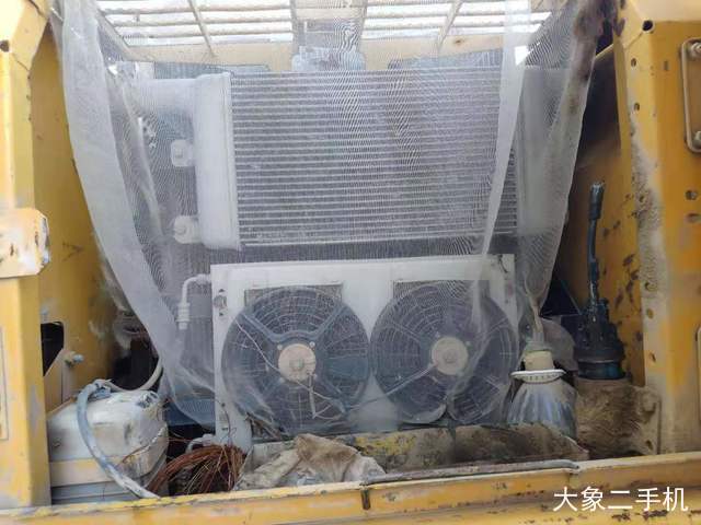 小松 PC270-7 挖掘机