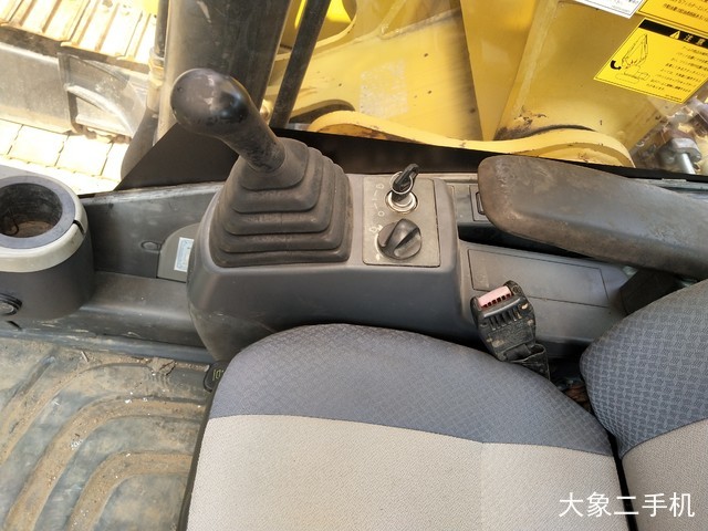 卡特彼勒 320DL液压 挖掘机