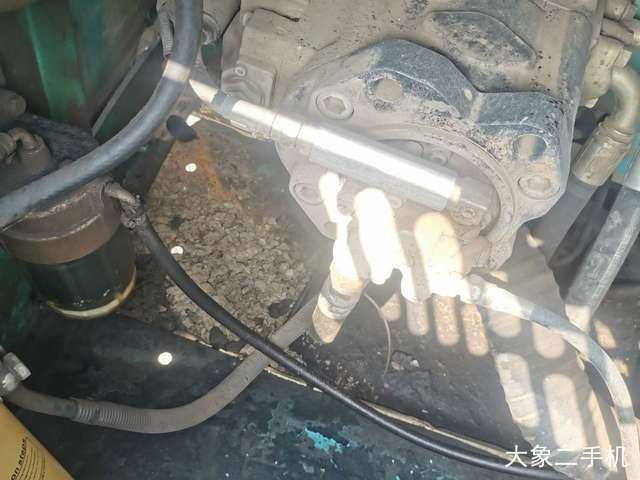 神钢 SK250LC-8 挖掘机