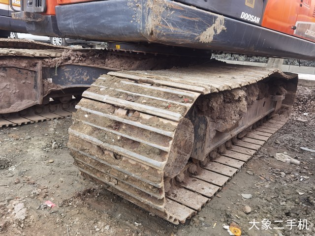 斗山 DX130-9C 挖掘机