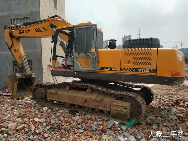 三一重工 SY285C 挖掘机