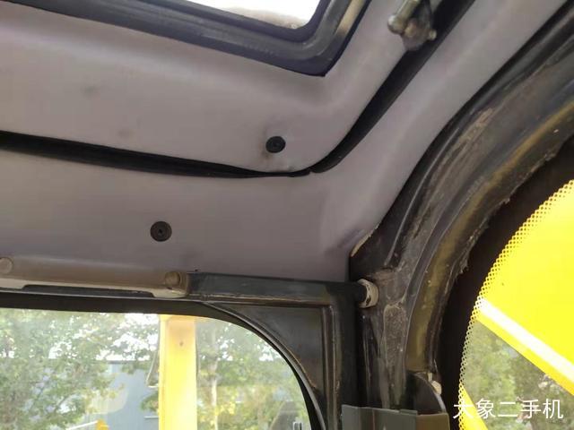 中联重科 ZE230E 挖掘机