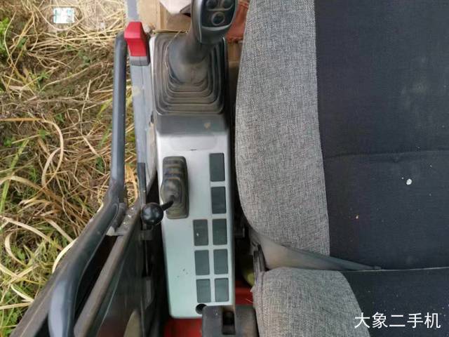 斗山 DX75-9C 挖掘机