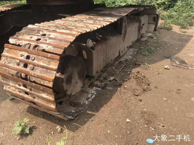 现代 R60-7 挖掘机