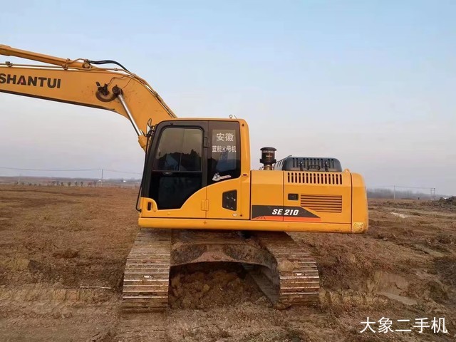 山推 SE210W 挖掘机