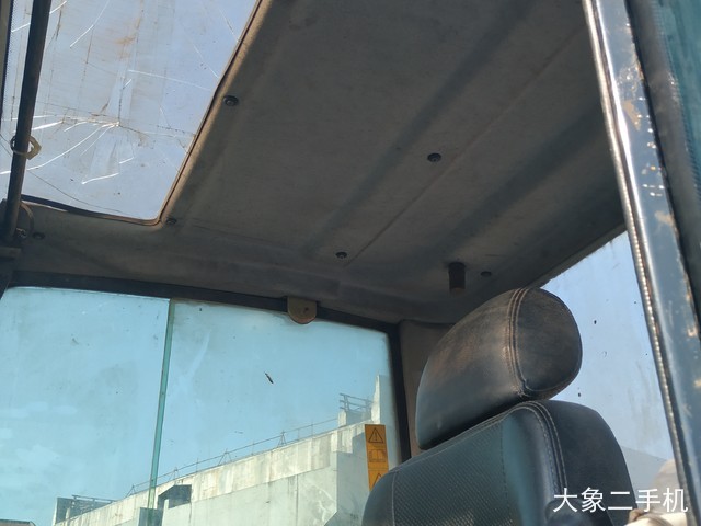 石川岛 IHI-60NS 挖掘机