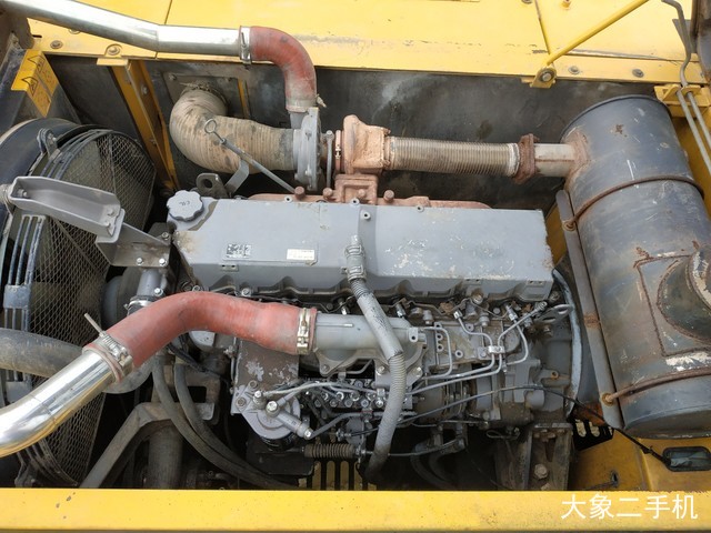 徐工 XE335C 挖掘机