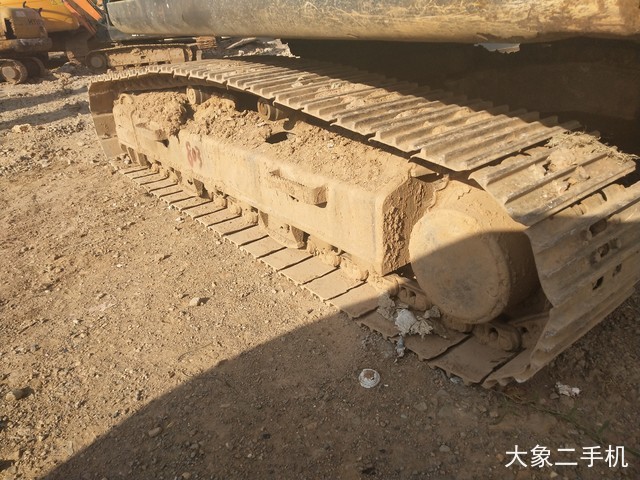 神钢 SK260LC-8 挖掘机