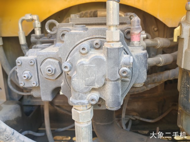 三一重工 SY135C-10 挖掘机