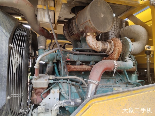 山东临工 L955F 装载机