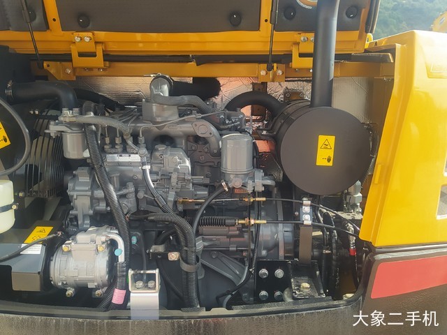 三一重工 SY55C 挖掘机