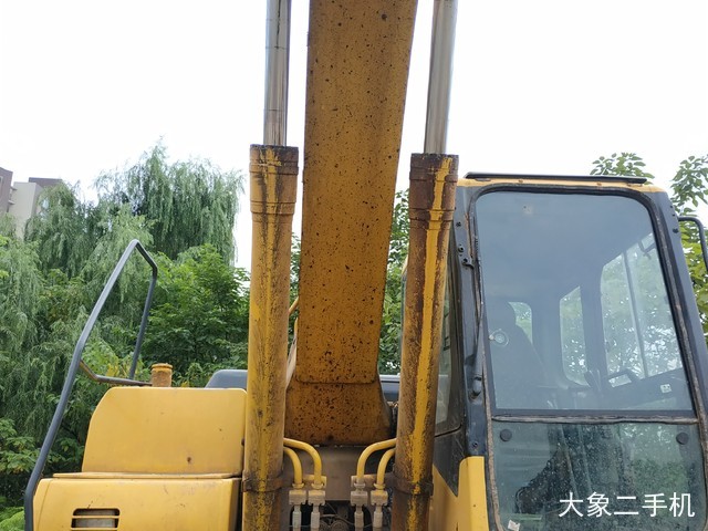 小松 PC220-7 挖掘机