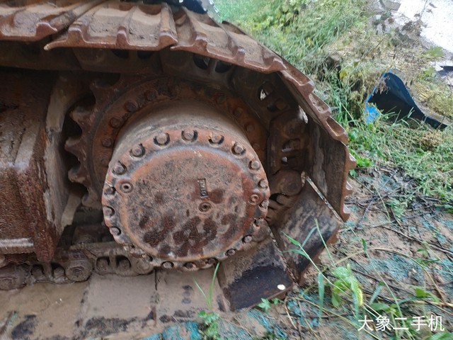 龙工 LG6220D 挖掘机