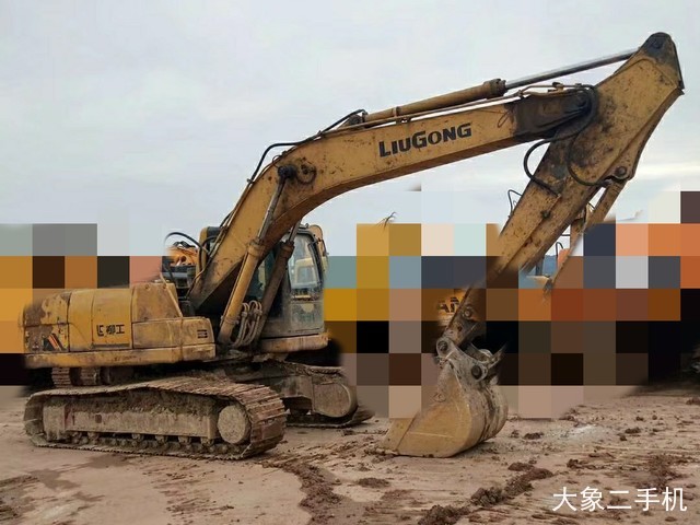 柳工 CLG920D 挖掘机