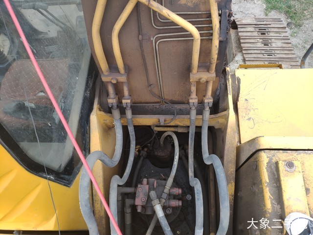 中联重科 ZE230LC 挖掘机