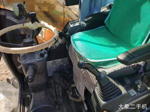 现代 R150W-9 挖掘机