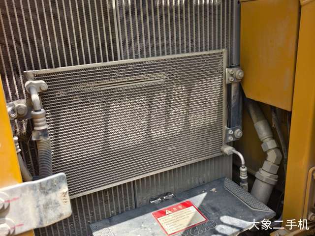 徐工 XE80 挖掘机