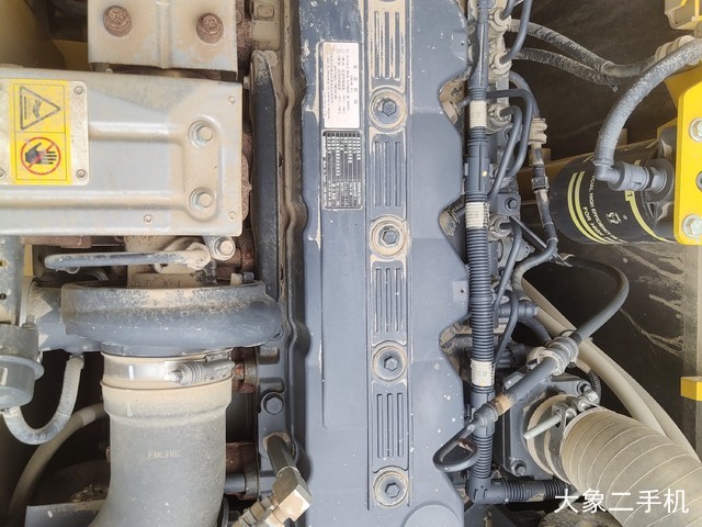 小松 PC220-8M0 挖掘机