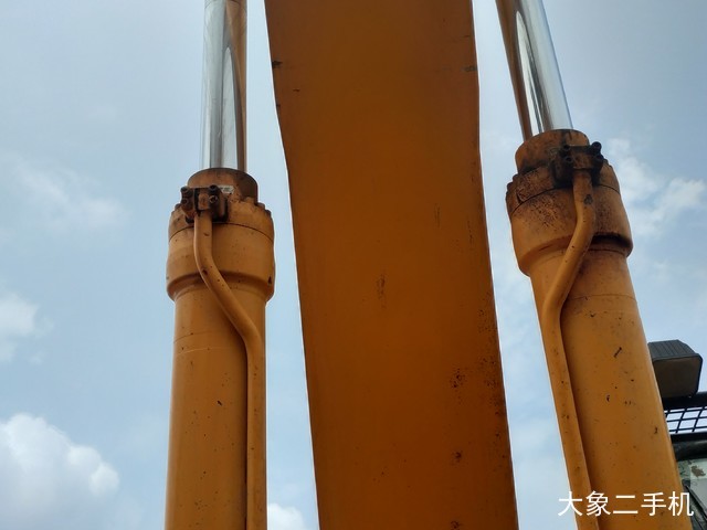 龙工 LG6485H 挖掘机