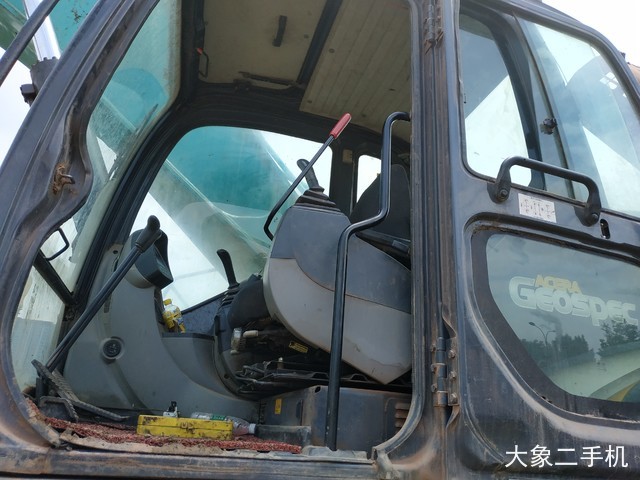 神钢 SK495D-8 挖掘机