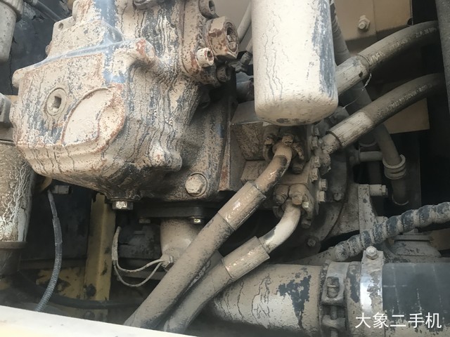 小松 PC240LC-8 挖掘机