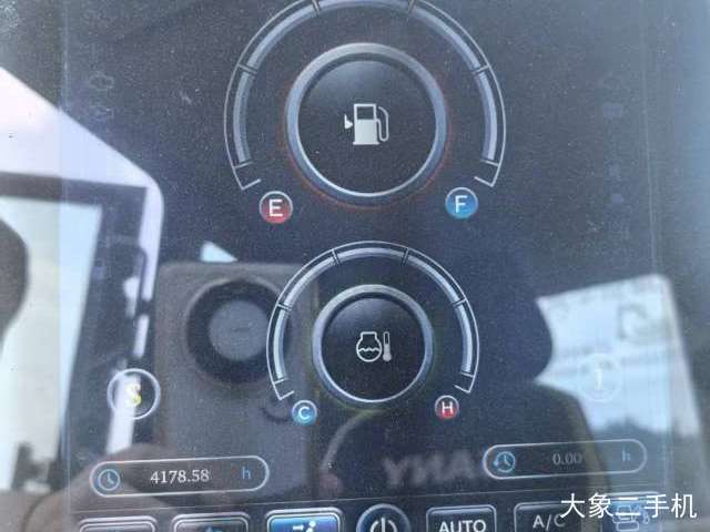 三一重工 SY200C 挖掘机