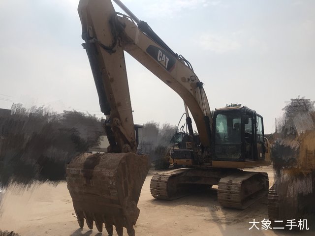 卡特彼勒 320D2液压 挖掘机