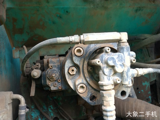 神钢 SK250-8 挖掘机