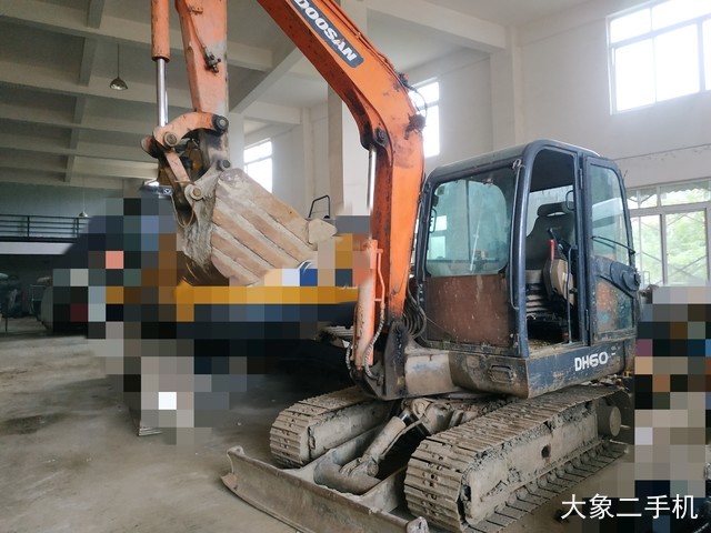 斗山 DH60-7 挖掘机