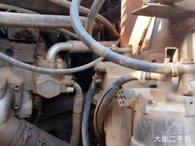 日立 ZX240-5A 挖掘机