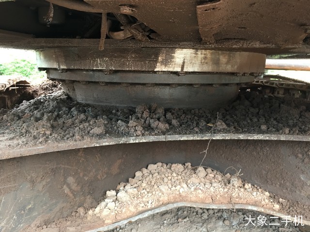 三一重工 SY235C 挖掘机