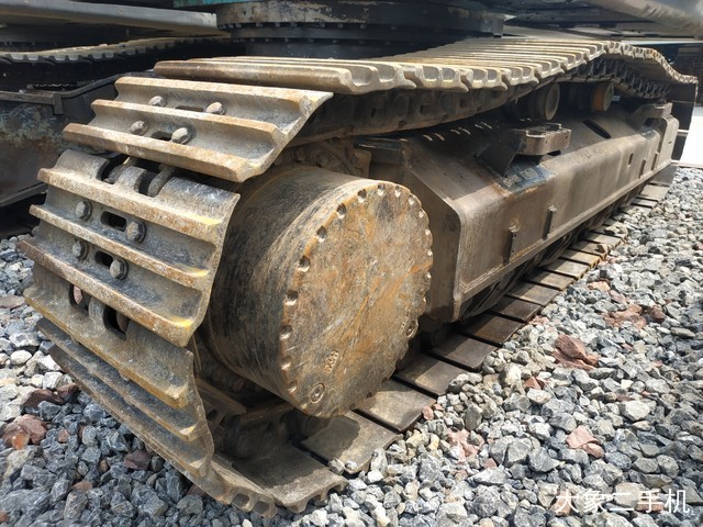 神钢 SK460-8 挖掘机