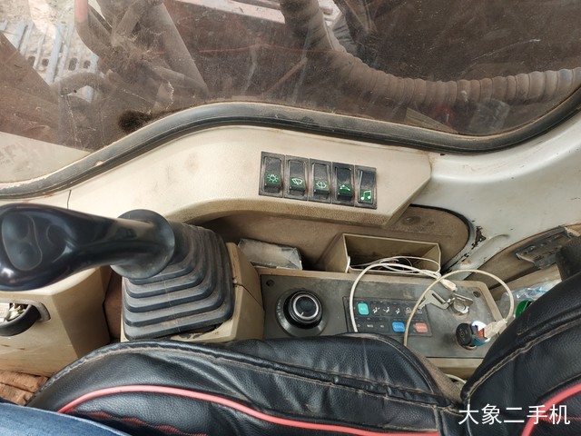 斗山 DH225LC-9 挖掘机