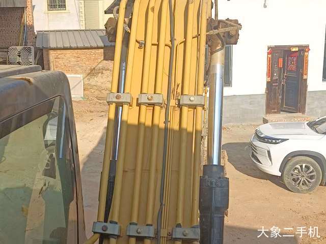 三一重工 SY135C 挖掘机