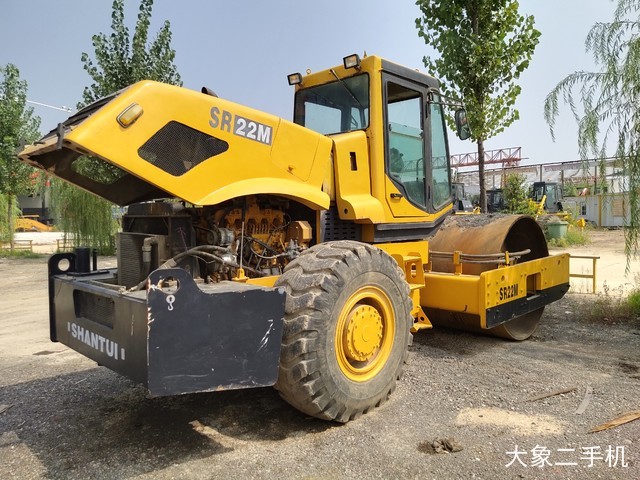 龙工 LG523A6 压路机