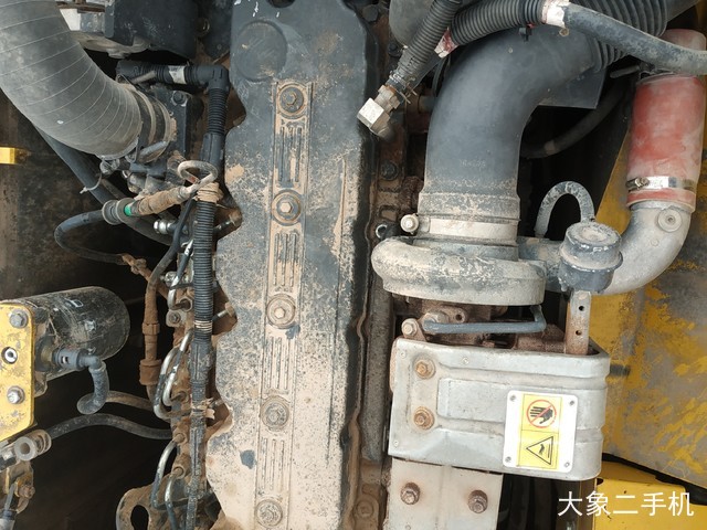 小松 PC220-8M0 挖掘机