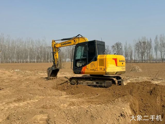 柳工 CLG9075E 挖掘机