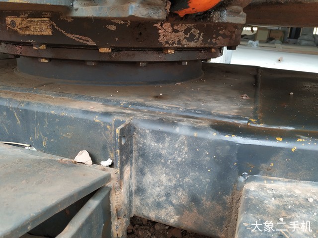 远山机械 YS765-8 挖掘机