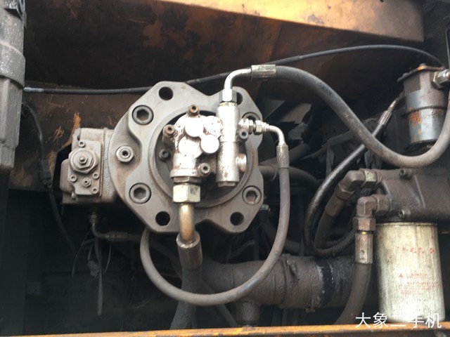 三一重工 SY235C 挖掘机