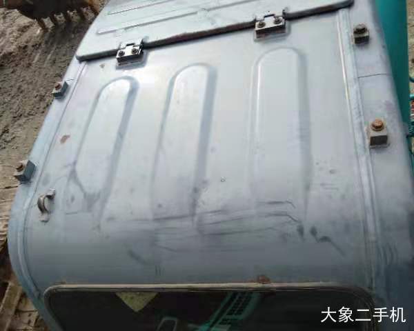 神钢 SK260LC-8 挖掘机