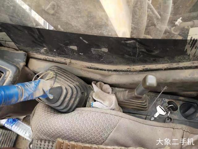 三一重工 SY75C-8 挖掘机