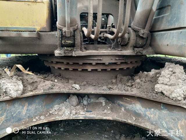 徐工 XE335C 挖掘机