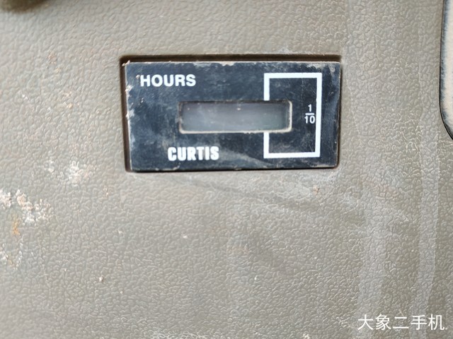 斗山 DH220-5 挖掘机