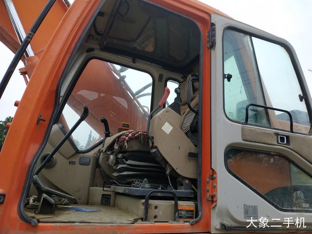 斗山 DH220LC-9E 挖掘机
