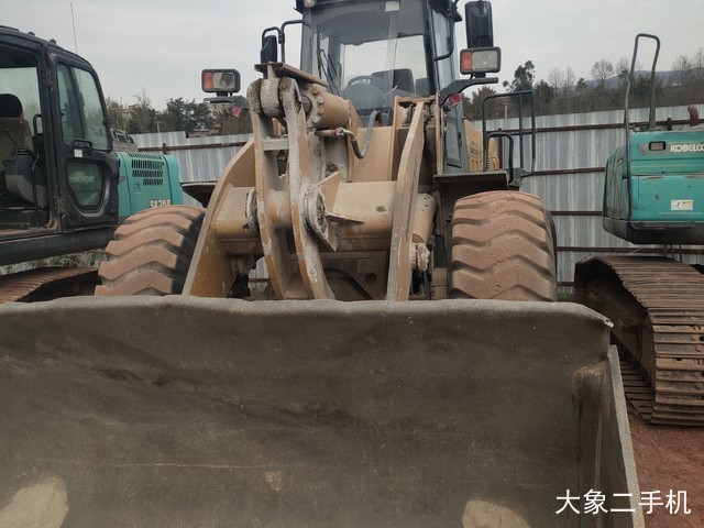 龙工 LG855B 装载机